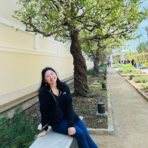 Meet your Posher, Kimberly